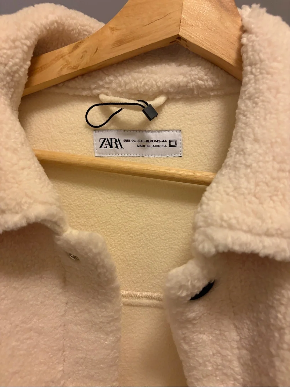 Zara Double Pocket Cream Sherpa Shirt Jacket